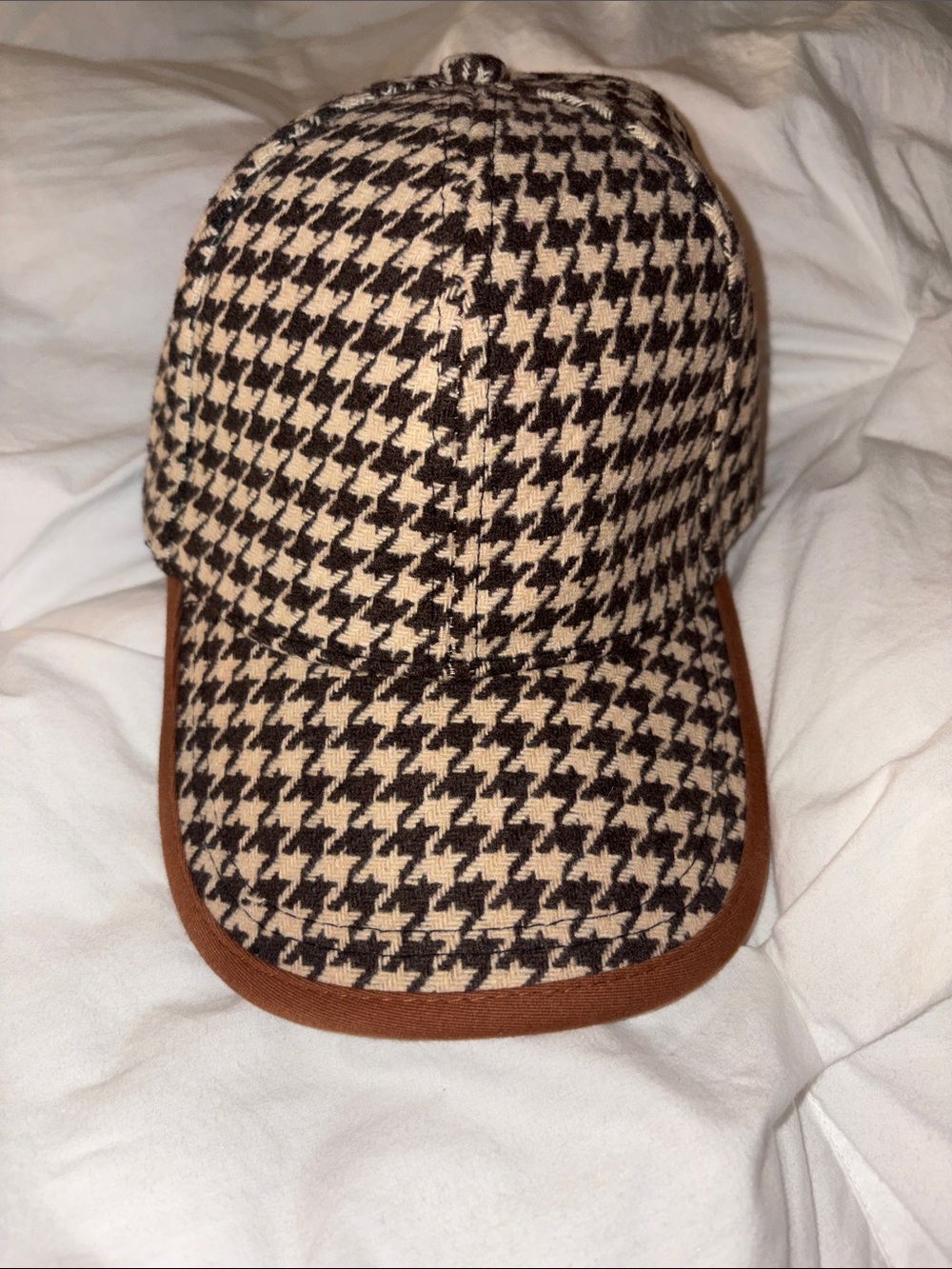 NWOT Anthropologie Houndstooth Baseball Cap in Cream & Black with Brown Trim